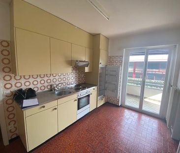 LUMINOSO APPARTAMENTO IN ZONA TRANQUILLA - Foto 3