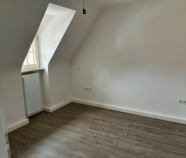 Wohn(t)raum mit Charme - 3-Zimmer-Wohnung im Dachgeschoss - Foto 3