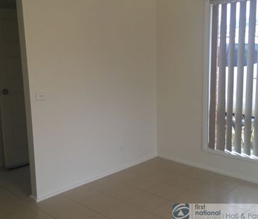 3 / 38-40 Tuscany Rise, Pakenham - Photo 3