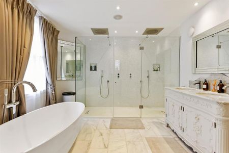 5 bedroom end of terrace house to rent - Photo 4