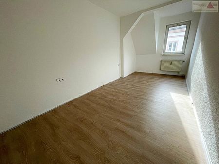 1. Monat kaltmietfrei! - Schicke 3-Raum-Wohnung im Herzen von Aue zu vermieten! - Foto 3