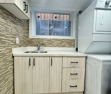 For Lease - 659 Roselaire Trail Unit# #2, Mississauga, Ontario - Photo 3