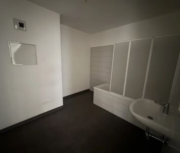 4 Zimmer Wohnung mit Balkon und Loggia unbefristeter Mietvertrag - Photo 2