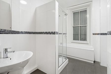 3 bedroom flat to rent - Photo 5