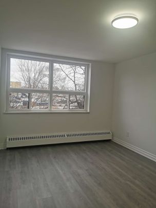 For Lease - 2135 Jane Street, Toronto, Ontario - Photo 1