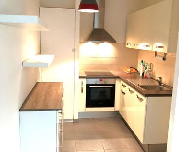 Location Appartement 2 pièces 44m² - Photo 2
