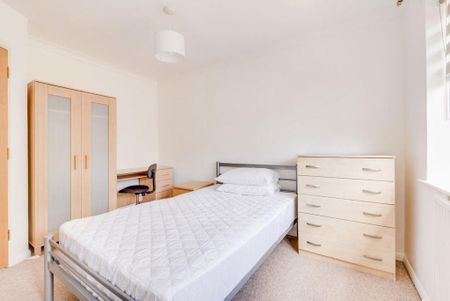 5 bedroom house to rent - Photo 4