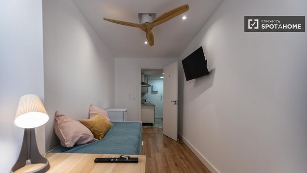 valencia, Valencian Community 46022 - Photo 1