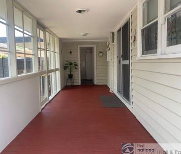 Modern Family Home! - Photo 5