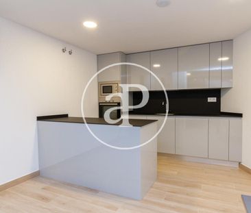 Flat for rent in Puerta de Hierro. - Photo 6