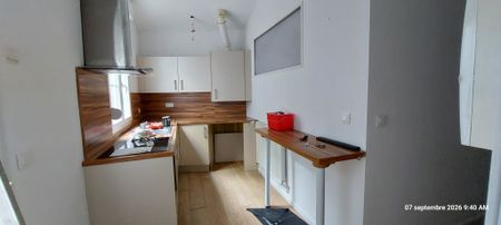 Location Appartement 2 pièces 62m² CAMBRAI 59400 - Photo 2