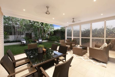 Extra Large Family Home in Great Location - Photo 5