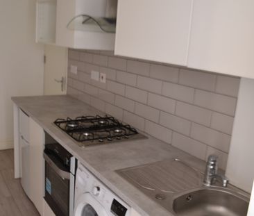 Studio Flat, Albert Road, IG1 - Photo 5