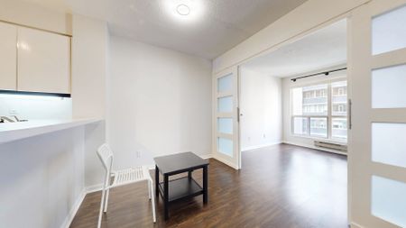 For Lease - 7 Carlton Street Unit# 914, Toronto, Ontario - Photo 5