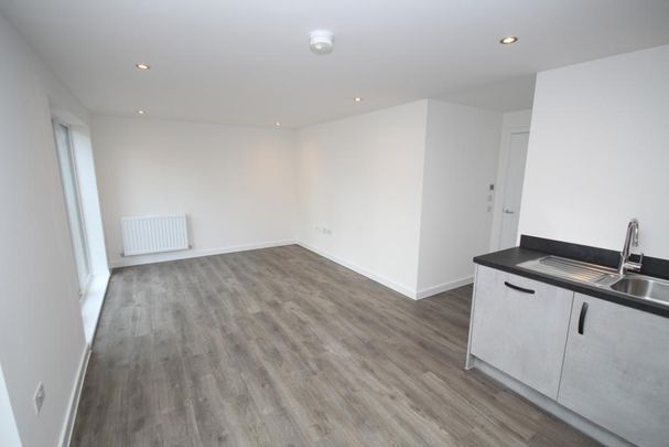 2 bedroom apartment to rent - Photo 1