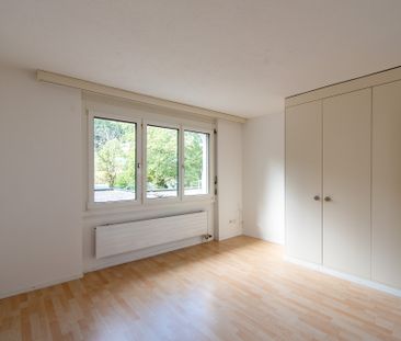 Grosszügige 5.5 Zimmer-Wohnung mit Terrasse - Foto 5