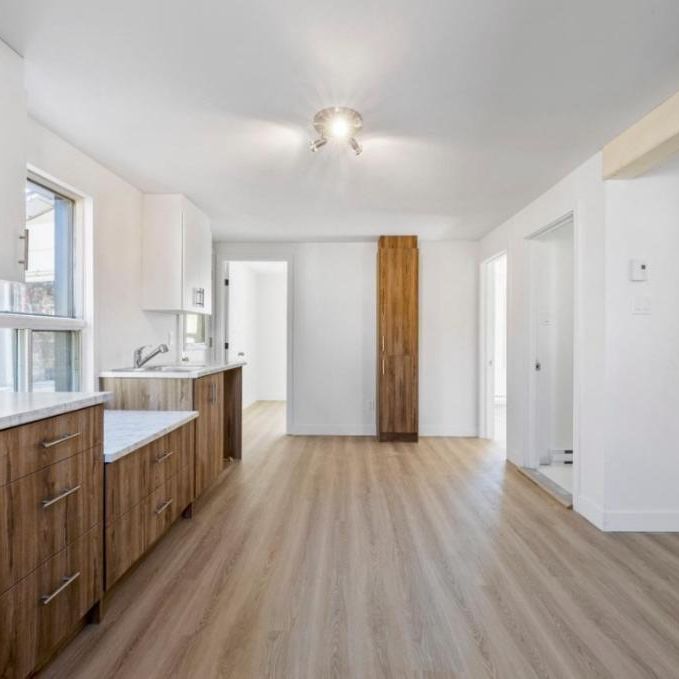 4½ rénové dans un duplex à Saint-Jérôme - Photo 1