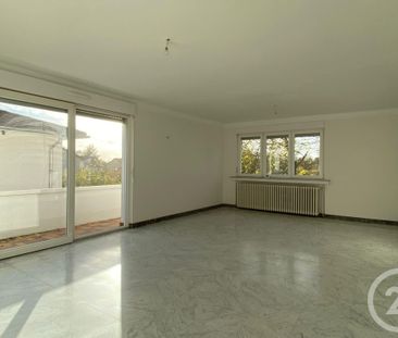 Location Appartement 6 pièces 127m² METZ 57000 - Photo 2