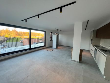 Appartement - Te huur - Photo 2
