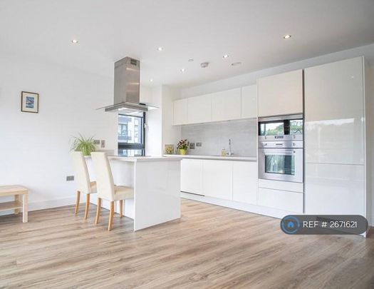 2 bedroom flat to rent - Photo 1