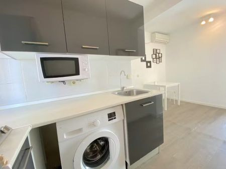 Avenida de Sánchez Pizjuán, Sevilla, Andalusia 41009 - Photo 5