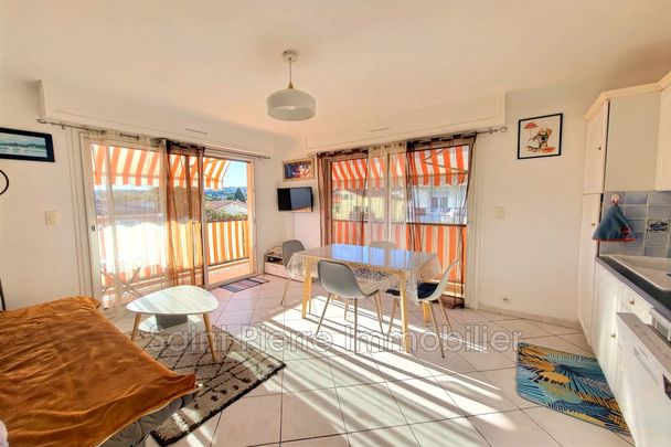 Location Appartement 3 pièces 45m² CAGNES SUR MER 06800 - Photo 1