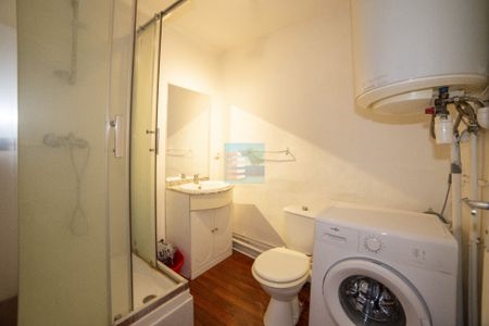 Location Appartement 2 pièces 42m² - Photo 5