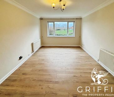 Gridiron Place, Upminster, RM14 - Photo 1