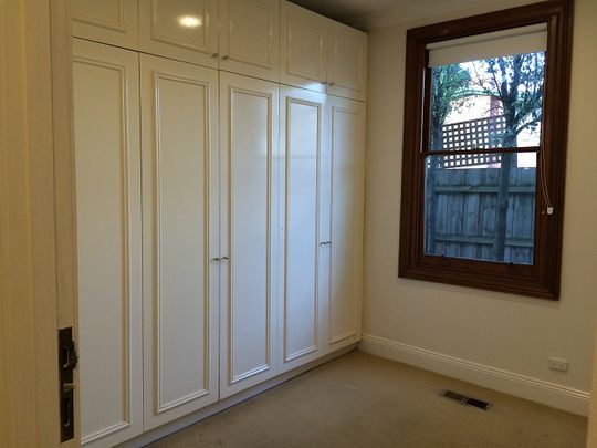 9 Victoria Road HAWTHORN EAST - Photo 1