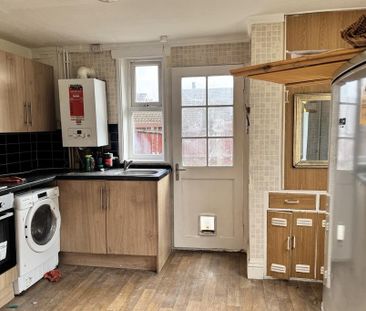 2 bedroom detached bungalow to rent - Photo 4