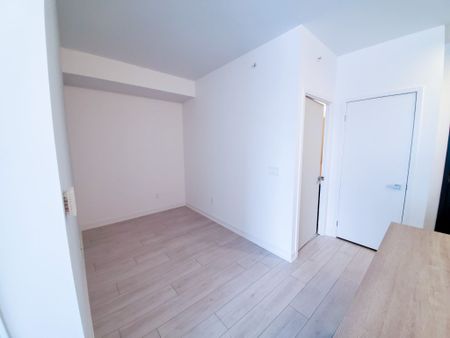 For Lease - 31 Tippett Road Unit# 901, Toronto, Ontario - Photo 3