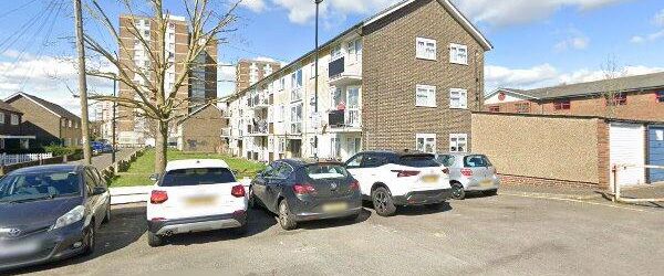 2 Bed Flat, Pridham Road, CR7 - Photo 1