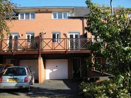 Coningsby Court, Coningsby Street, Hereford, HR1 - Photo 4