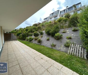 Location Appartement 4 pièces 92m² CHERBOURG-EN-COTENTIN 50100 - Photo 4