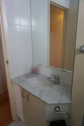 Fully Furnished, Ready to move in! - Photo 1