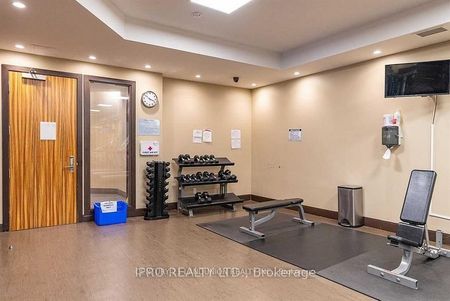 For Lease - 1 Jarvis Street Unit# 816, Hamilton, Ontario - Photo 4