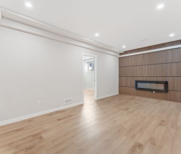 For Lease - 886 Sendero Way, Stittsville - Munster - Richmond, Ontario - Photo 2