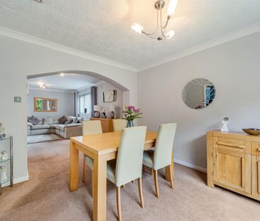 3 bedroom bungalow to rent - Photo 4