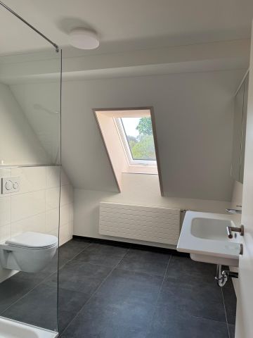 3.5 Zimmer Dachwohnung NEU - Foto 2