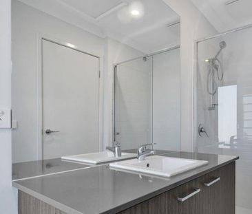 Perfect Townhouse To Call Home **APPLY FOR THIS PROPERTY NOW** - Photo 5