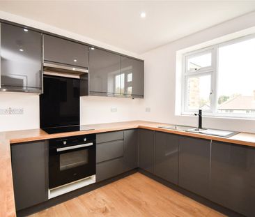 Mount Court, CH60 4RB, Heswall - Photo 3