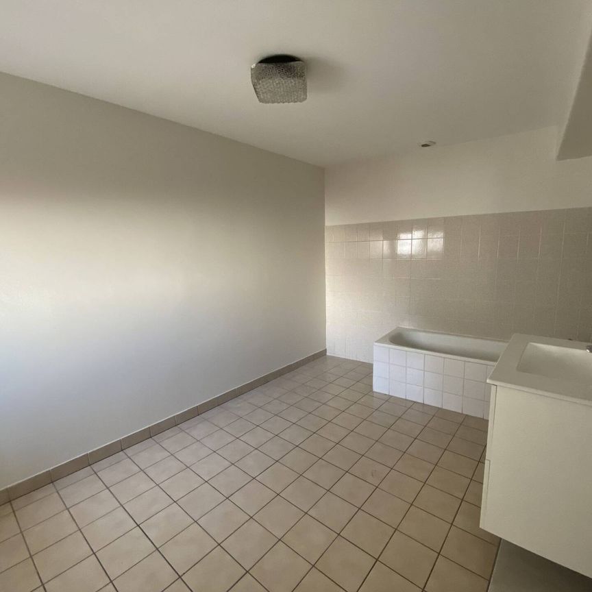 Location maison 4 pièces 85.73 m² à Valence (26000) - Photo 1