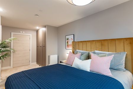 E0413 - Moda, New York Square (Leeds) - Photo 5