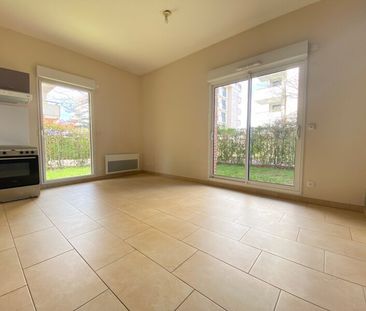 Location Appartement 3 pièces 55m² ORLEANS 45000 - Photo 3