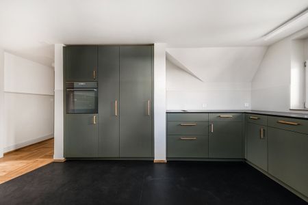 Erstvermietung - Dachwohnung mit viel Licht und Luft - Photo 2