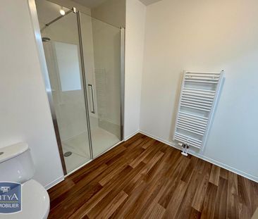 Location Appartement 2 pièces 43m² MONDEVILLE 14120 - Photo 1