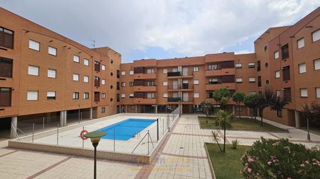 Piso de alquiler en Luis Cortés, Tejares - Chamberí - Alcades - Photo 4