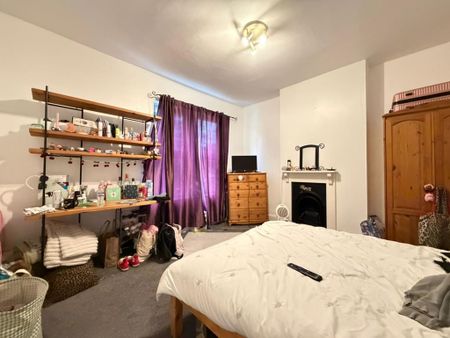 3 bedroom terraced house to rent - Photo 3