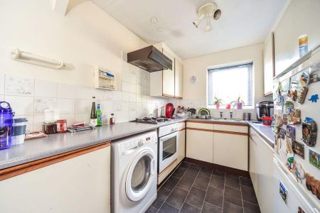 1 bedroom house to rent - Photo 2