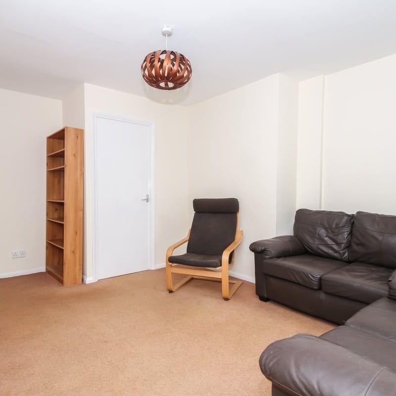 Shelford Place, Headington - Photo 1